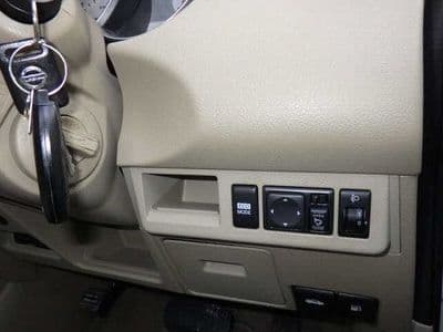 NISSAN Tiida Latio, 2010 год., лот 1003 - фото 6