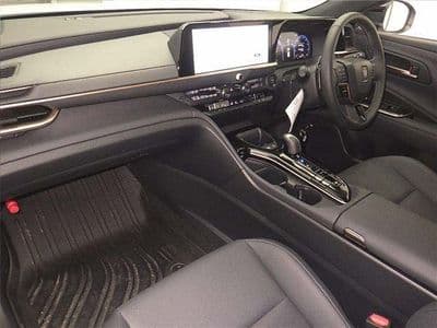 TOYOTA Crown Estate, 2025 год., лот 9031 - фото 4