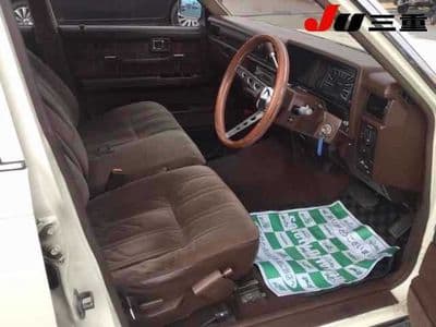 NISSAN Gloria Wagon, 1995 год., лот 2536 - фото 4