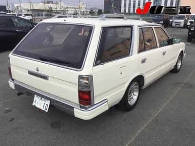 NISSAN Gloria Wagon, 1995 год., лот 2536 - фото 6
