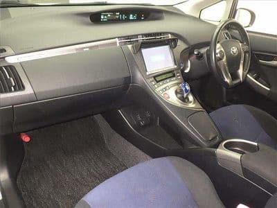 TOYOTA Prius Phv, 2013 год., лот 5788 - фото 4