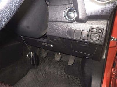 TOYOTA Auris, 2015 год., лот 65102 - фото 8