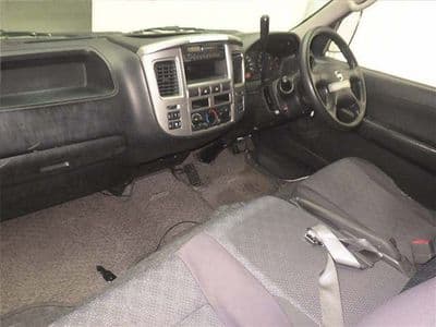 NISSAN Caravan Bus, 2011 год., лот 2306 - фото 4