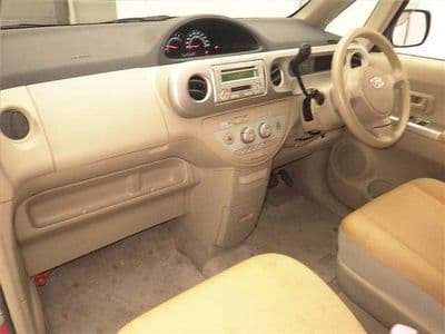 TOYOTA Porte, 2005 год., лот 70211 - фото 4