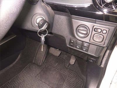 TOYOTA Corolla Axio, 2018 год., лот 5815 - фото 8