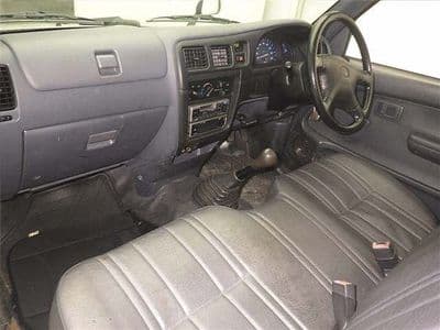 TOYOTA Hilux, 2004 год., лот 2342 - фото 4