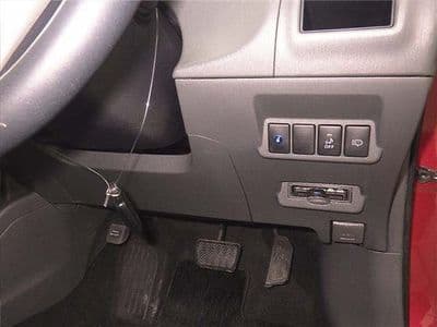 TOYOTA Prius Alpha, 2015 год., лот 5741 - фото 9