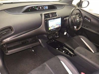 TOYOTA Prius Phv, 2017 год., лот 5551 - фото 4