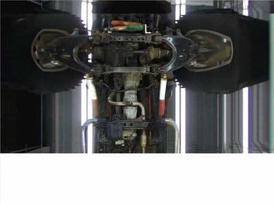 TOYOTA Hilux Surf, 1990 год., лот 5761 - фото 9