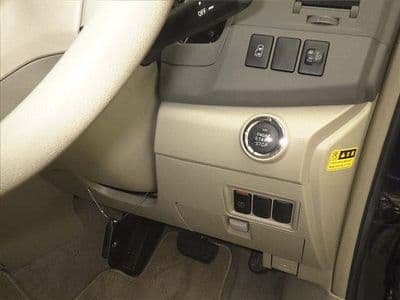 TOYOTA Isis, 2016 год., лот 5668 - фото 8