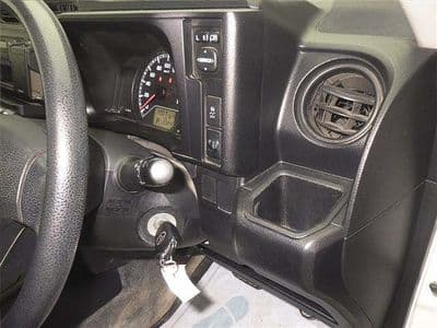 TOYOTA Succeed, 2017 год., лот 2260 - фото 8