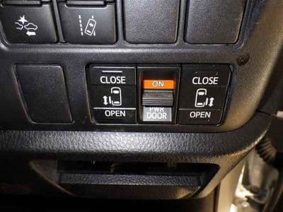 TOYOTA Esquire, 2017 год., лот 7007 - фото 5