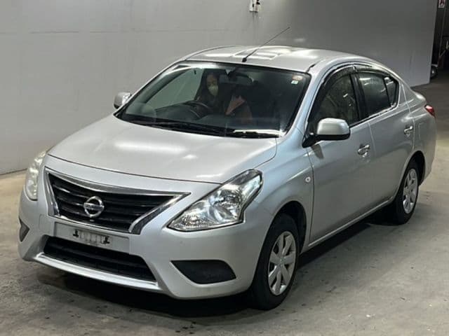 NISSAN Latio, 2017 год., лот 481