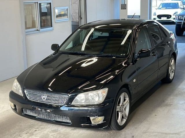 TOYOTA Altezza, 2004 год., лот 119