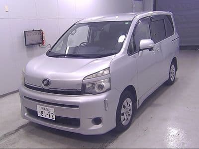 TOYOTA Voxy, 2013 год., лот 10057 - фото 2