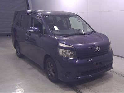 TOYOTA Voxy, 2008 год., лот 19184