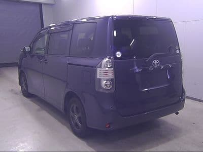 TOYOTA Voxy, 2008 год., лот 19184 - фото 4
