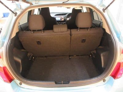 TOYOTA Vitz, 2015 год., лот 28016 - фото 8