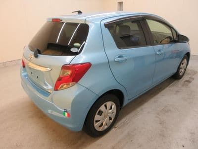 TOYOTA Vitz, 2015 год., лот 28016 - фото 3