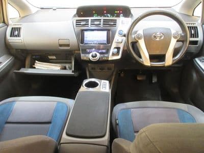 TOYOTA Prius Alpha, 2012 год., лот 28019 - фото 5