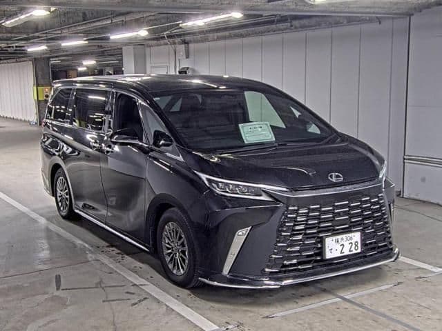 LEXUS Lm, 2023 год., лот 616