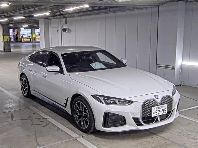 BMW I4, 2025 год., лот 358