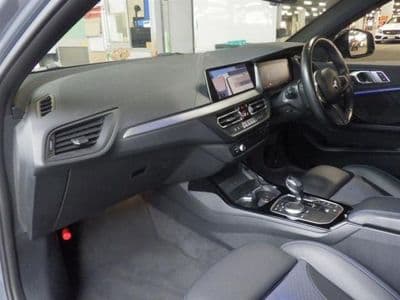 BMW 1 series, 2021 год., лот 308 - фото 3