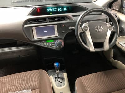 TOYOTA Aqua, 2013 год., лот 1175 - фото 4