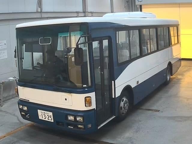 NISSAN Bus, 2010 год., лот 3230