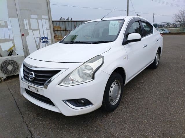 NISSAN Latio, 2015 год., лот 28387