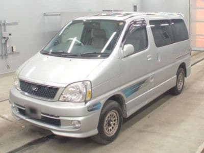 TOYOTA Hiace Regius, 2000 год., лот 3136