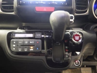 HONDA N Box Slash, 2015 год., лот 10150 - фото 11