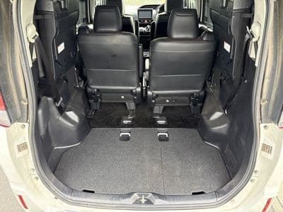 TOYOTA Esquire, 2015 год., лот 20051 - фото 12