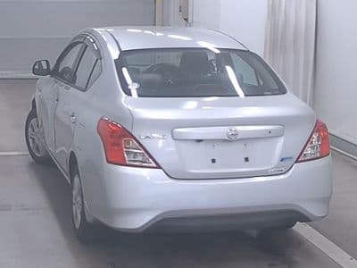 NISSAN Latio, 2014 год., лот 4054 - фото 2