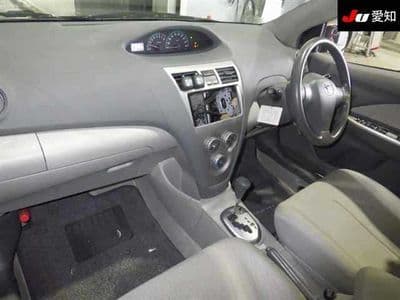 TOYOTA Belta, 2010 год., лот 30739 - фото 3