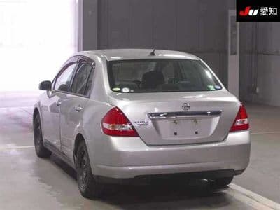 NISSAN Tiida Latio, 2004 год., лот 30491 - фото 2