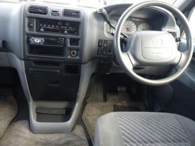 TOYOTA Granvia, 1996 год., лот 1277 - фото 3