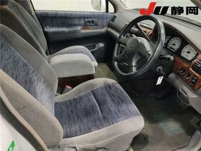 NISSAN Rnessa, 1998 год., лот 569 - фото 3