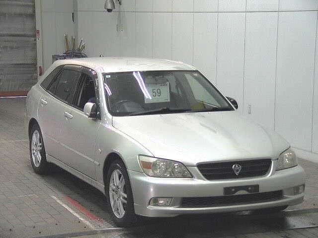 TOYOTA Altezza Wagon, 2002 год., лот 59
