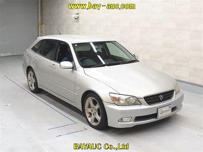 TOYOTA Altezza Wagon, 2001 год., лот 60271