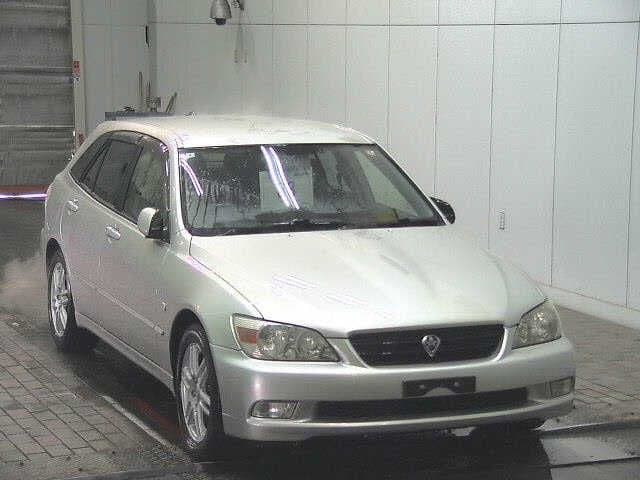 TOYOTA Altezza Wagon, 2002 год., лот 83