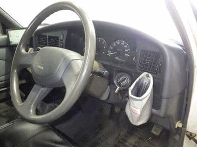 TOYOTA Hilux VAN, 1991 год., лот 727 - фото 7