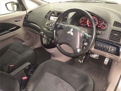 MITSUBISHI Grandis, 2005 год., лот 70702 - фото 3