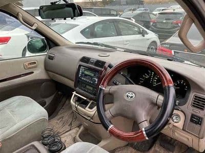 TOYOTA Granvia, 2000 год., лот 70099 - фото 3