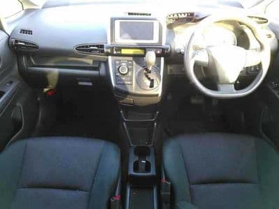 TOYOTA Wish, 2013 год., лот 71 - фото 8