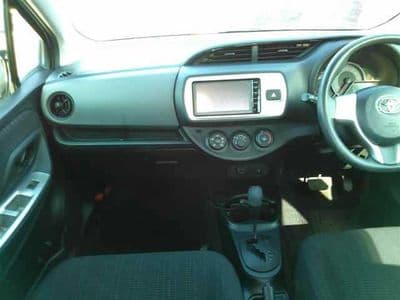 TOYOTA Vitz, 2016 год., лот 8215 - фото 8