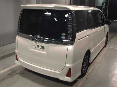 TOYOTA Voxy, 2014 год., лот 8213 - фото 5