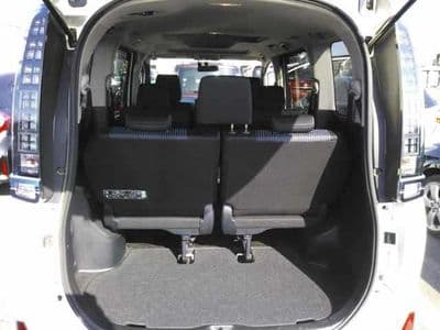 TOYOTA Voxy, 2014 год., лот 8213 - фото 10