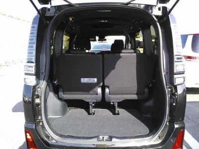 TOYOTA Voxy, 2020 год., лот 8032 - фото 10