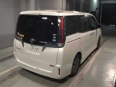 TOYOTA Esquire, 2018 год., лот 35 - фото 5